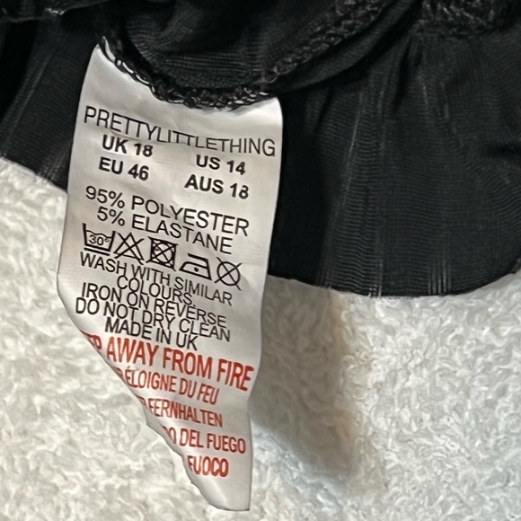 Pretty Little Thing Black Velvet Ribbed Cropped Top Long Puff Sleeve Square Neck - Picture 5 of 6